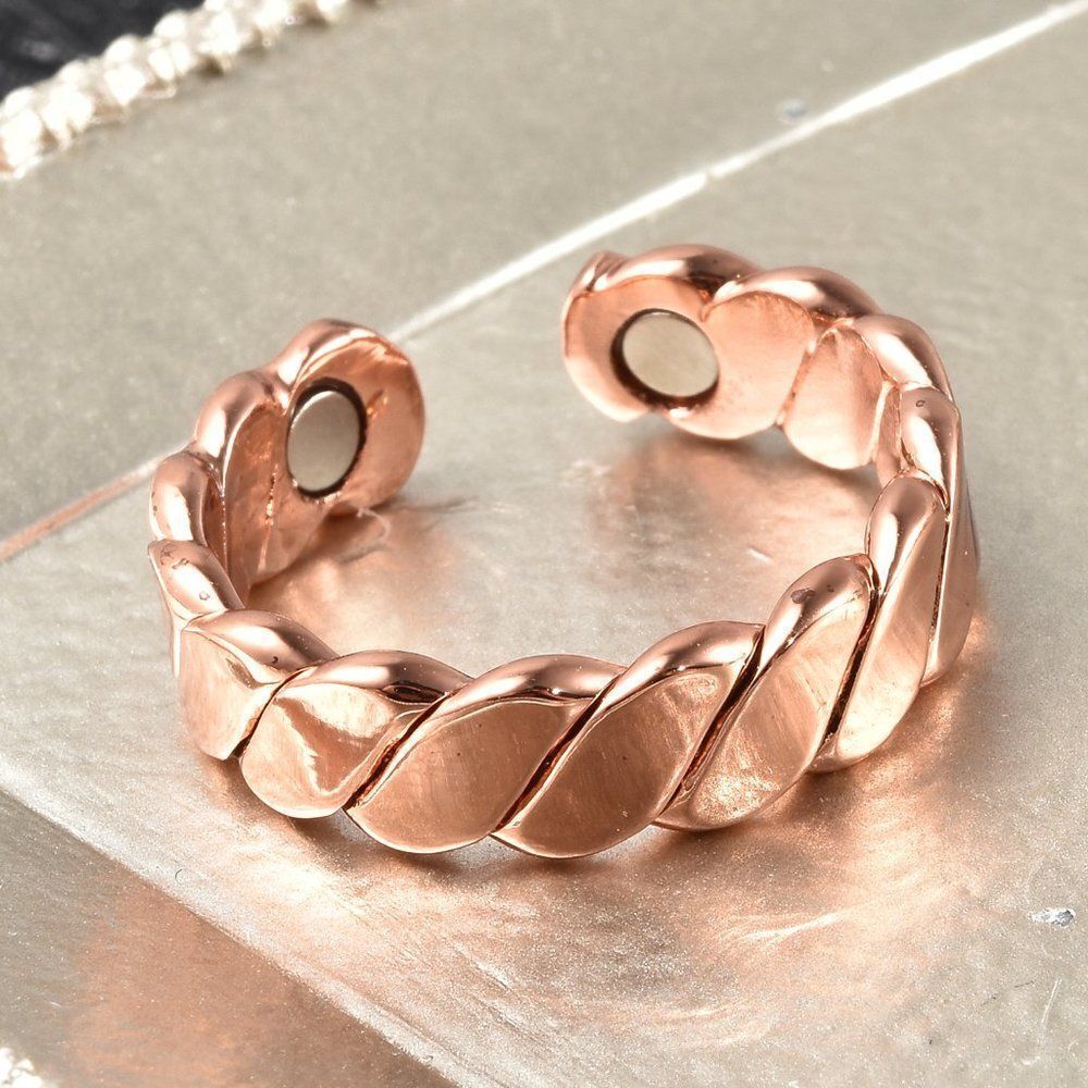 Twisted Rope Pattern Open Shank Ring (Fits Sizes 6-8) - Picture 2 of 3